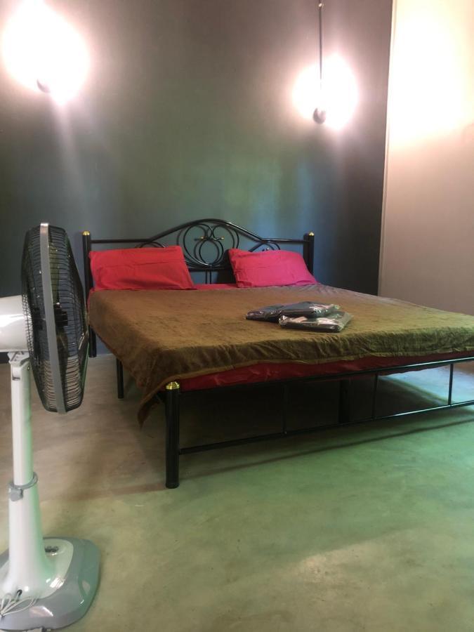 BP cheap private rooms Koh Mak Buitenkant foto
