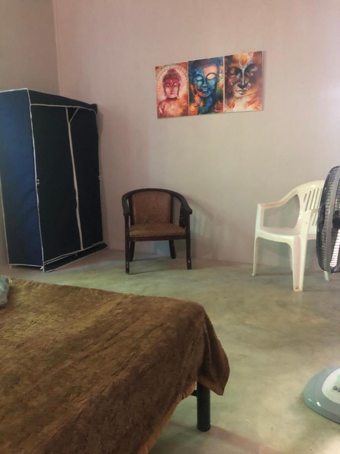 BP cheap private rooms Koh Mak Buitenkant foto