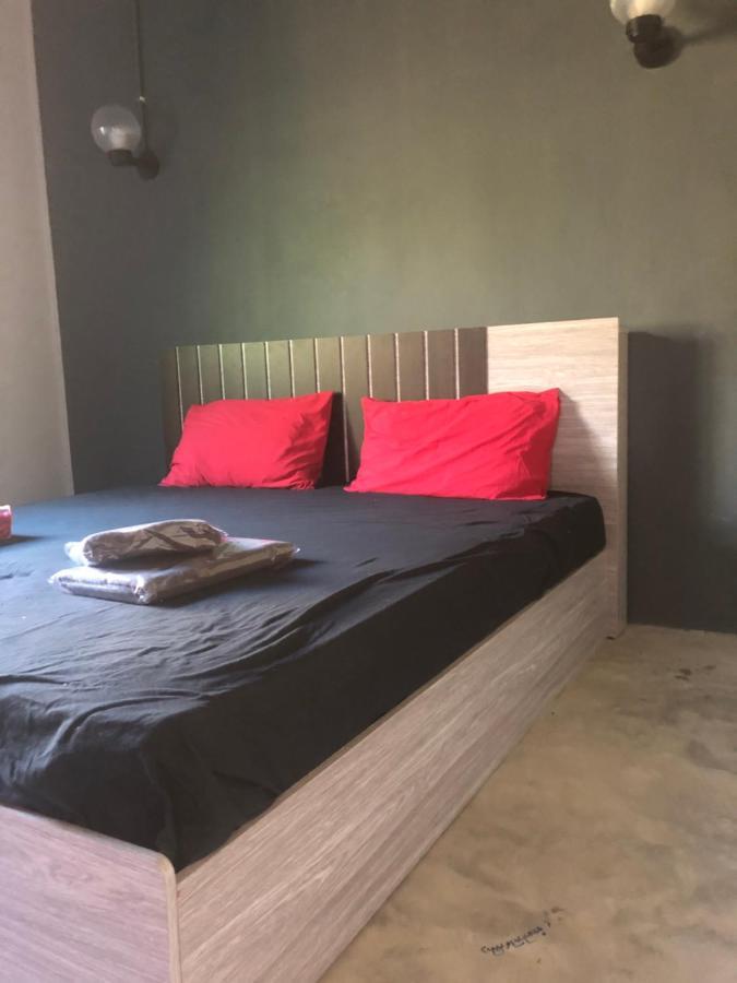 BP cheap private rooms Koh Mak Buitenkant foto